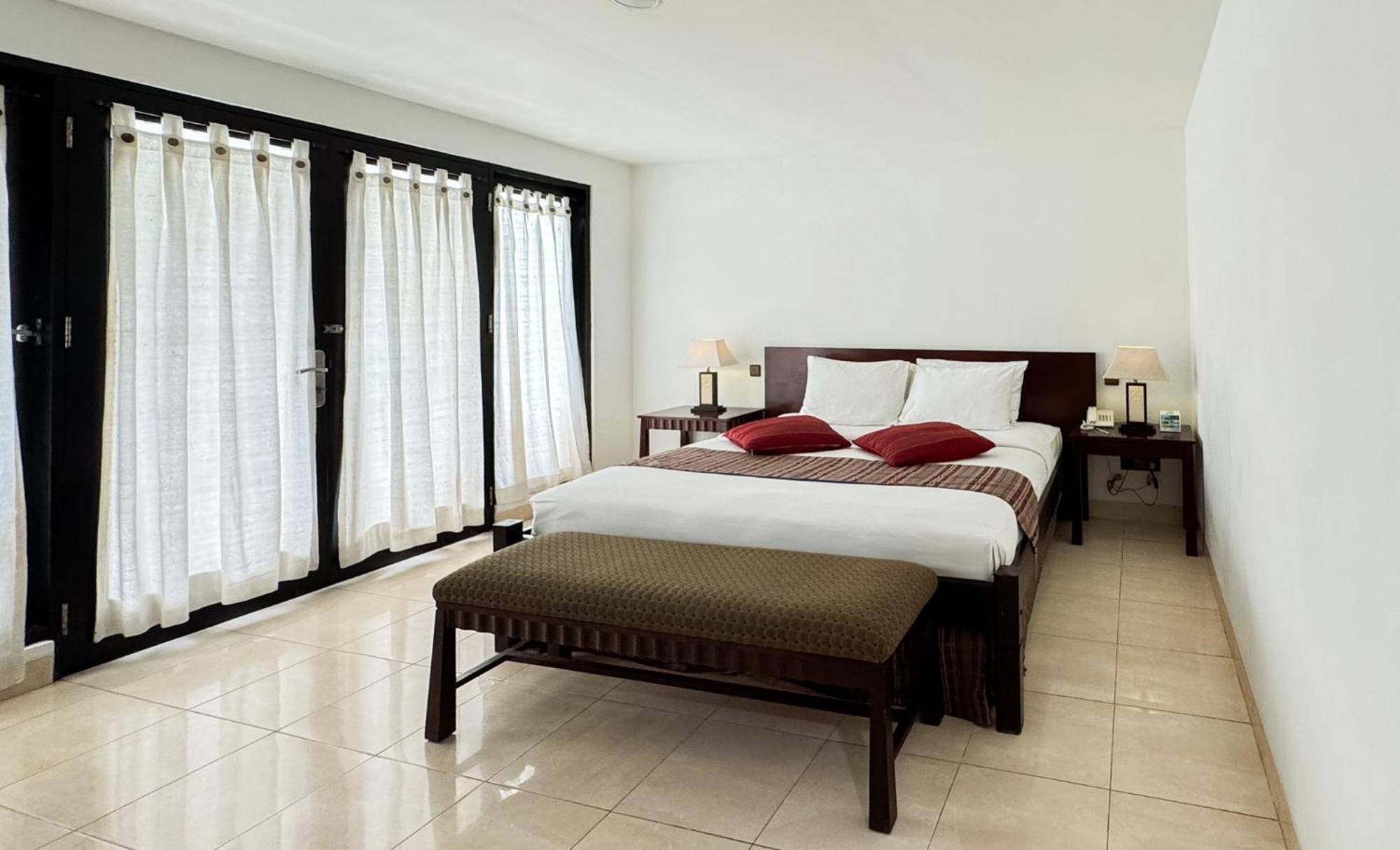 קנגו Legong Keraton Beach Hotel מראה חיצוני תמונה